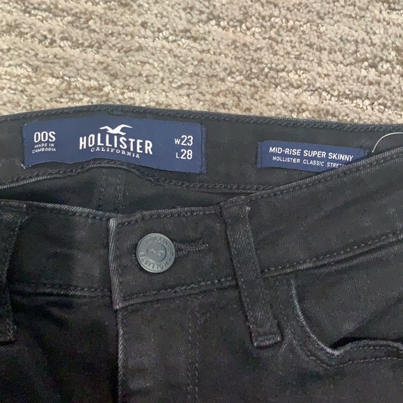 Jeans - Picture 2 of 4